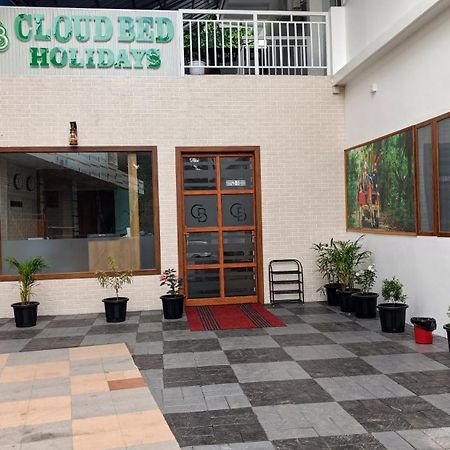 Cloud Bed Holidays Мунар Екстериор снимка